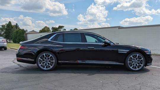 2024 Genesis G90