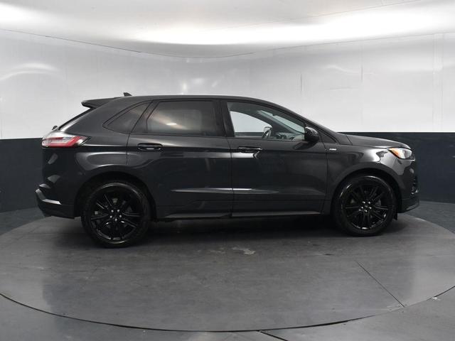 2021 ford edge st line