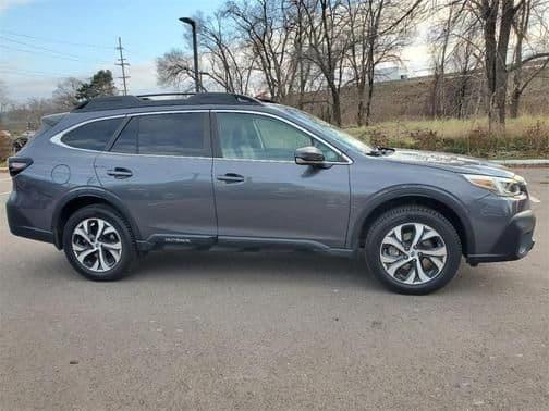 2020 subaru outback in chicago, illinois