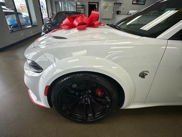 2020 dodge charger srt hellcat