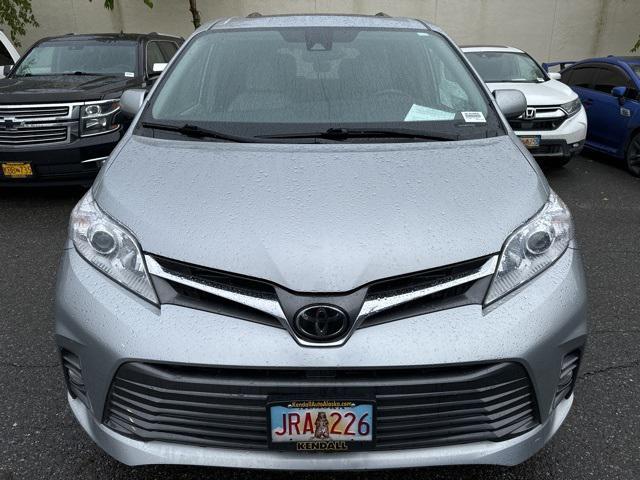 2019 toyota sienna xle