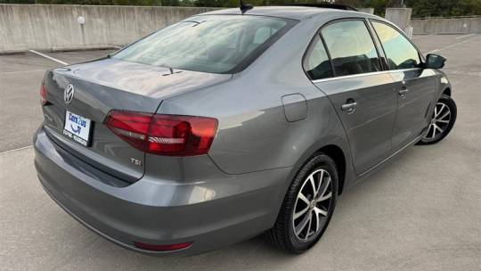 2017 Volkswagen Jetta