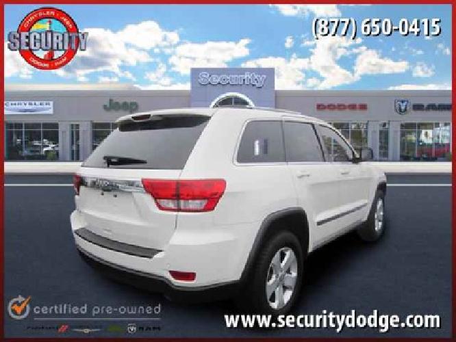 2011 jeep grand cherokee laredo in amityville, ny