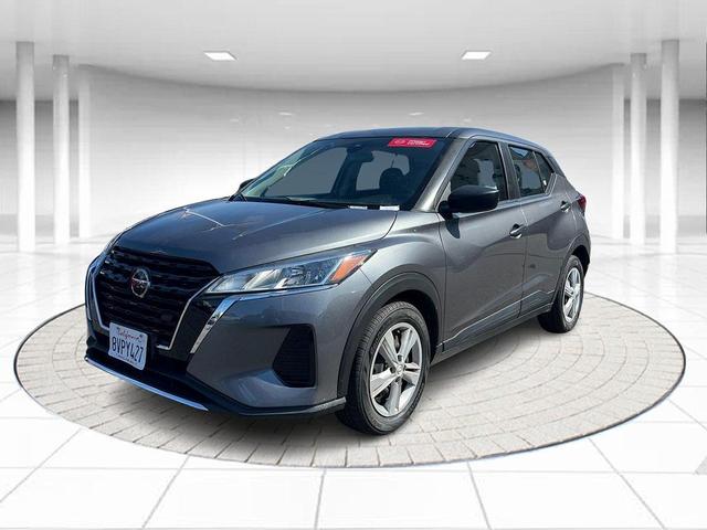 2021 nissan kicks s