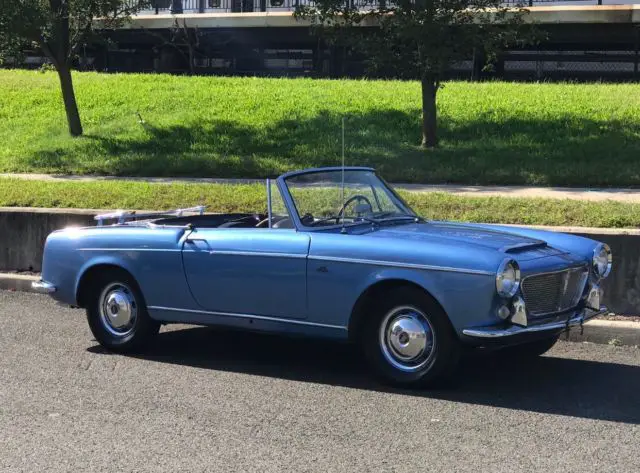 1961 fiat 1200 spyder convertible blue no rust nice original shape