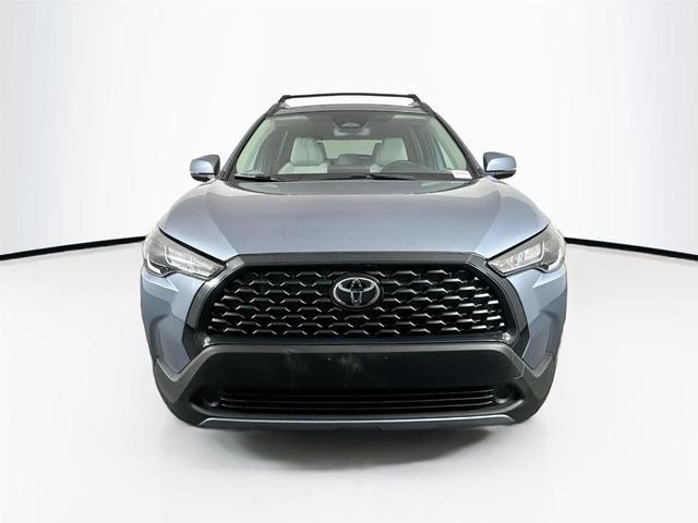2024 toyota corolla cross le
