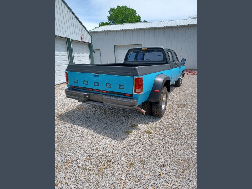 1977 dodge d/w truck 2wd crew cab d-250