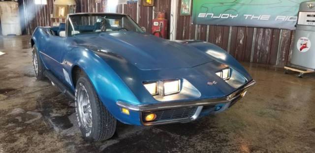 blue chevrolet corvette with 158,365 miles available now!