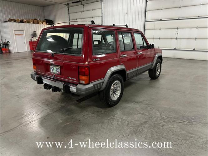 1988 jeep cherokee in holland, michigan