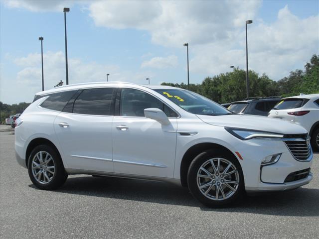2023 buick enclave premium awd