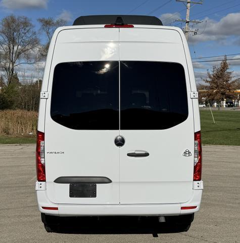2024 mercedes-benz sprinter 2500 144 wb standard roof passenger