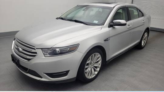 2019 Ford Taurus