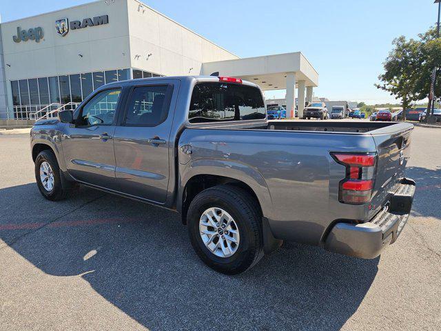 2024 nissan frontier sv
