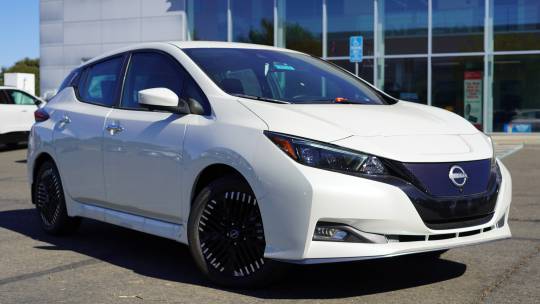 2025 Nissan Leaf
