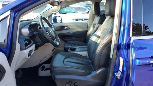 2021 chrysler pacifica touring-l