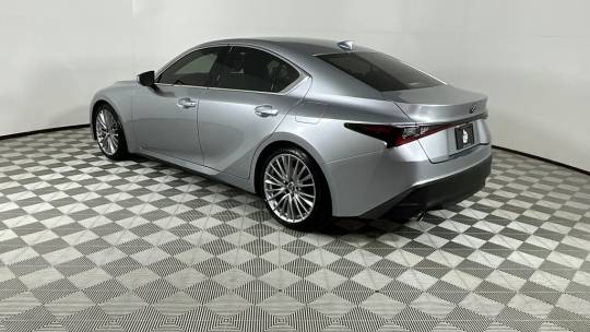 2022 Lexus IS
