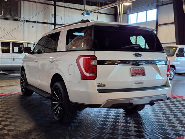 2020 ford expedition xlt
