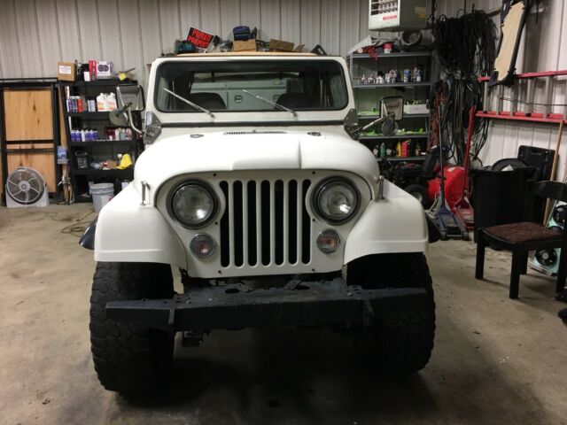 1979 jeep cj7 -- fiberglass body -- rebuilt engine -- 4 wheel disc brakes!!