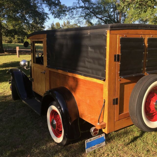 1930 model a ford woody delivery wagon