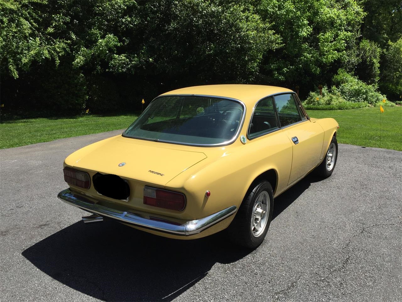1974 alfa romeo 2000 gt