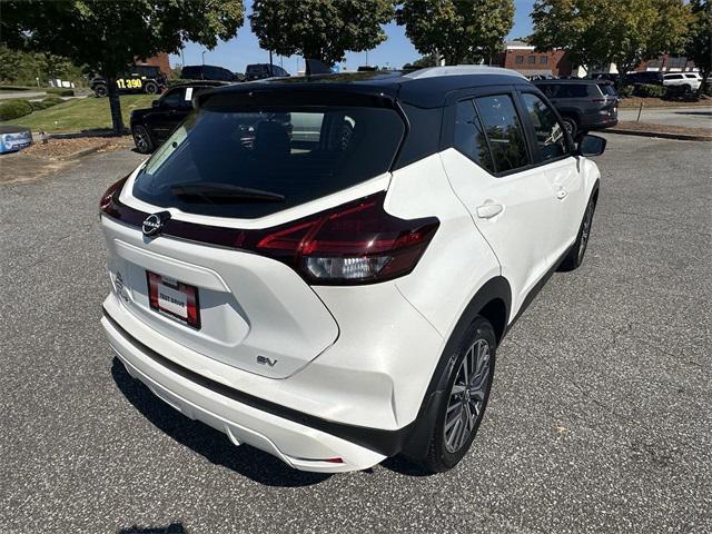 2023 nissan kicks sv