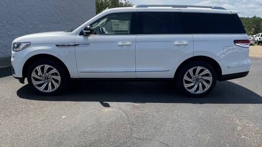 2024 Lincoln Navigator