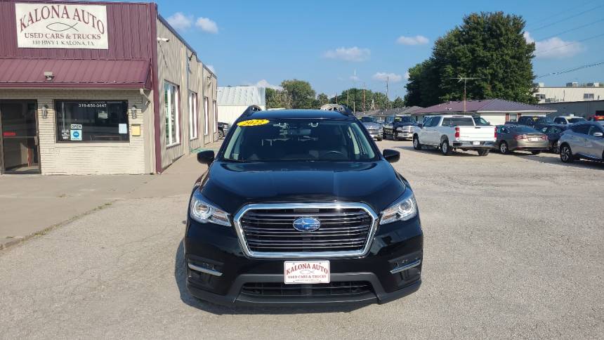 2022 subaru ascent premium 8-passenger