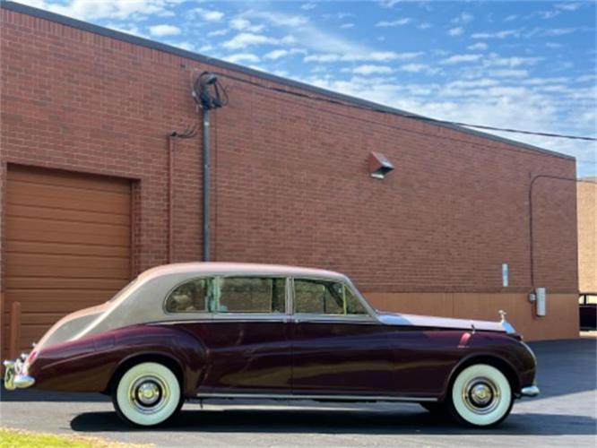 1960 rolls-royce limousine in astoria, new york