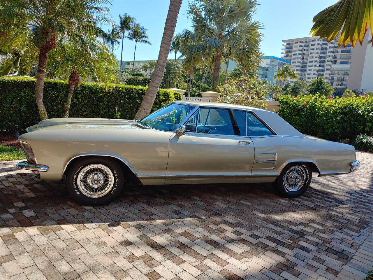 1963 buick riviera