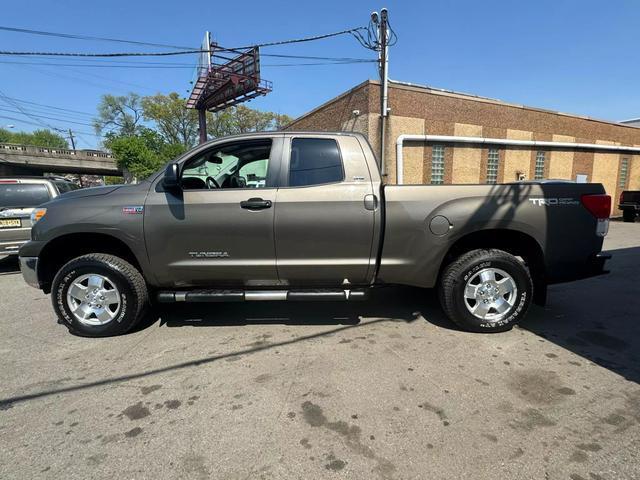 2012 toyota tundra grade