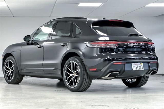 2024 porsche macan base
