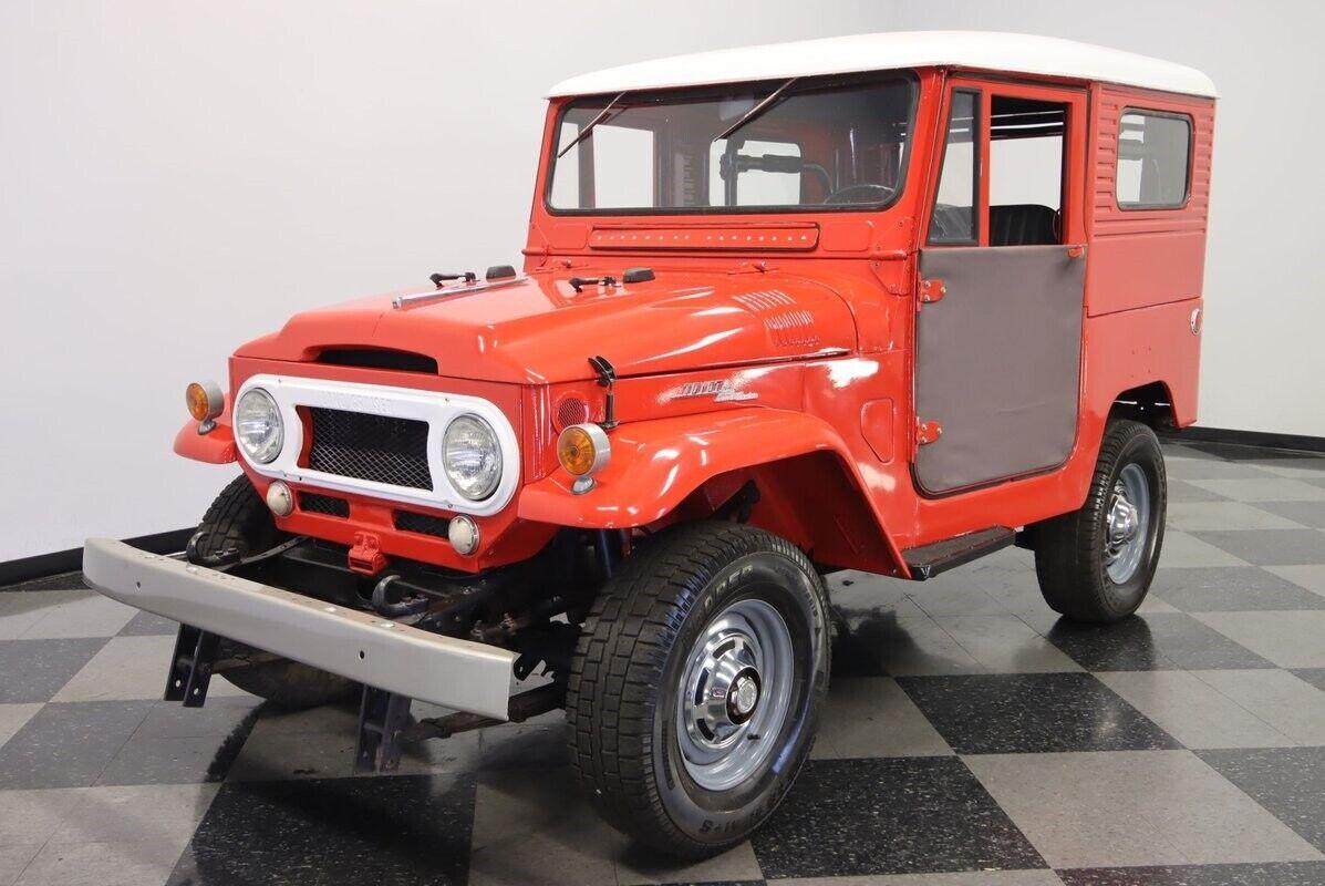 1961 toyota land cruiser fj40 3.9l inline 6