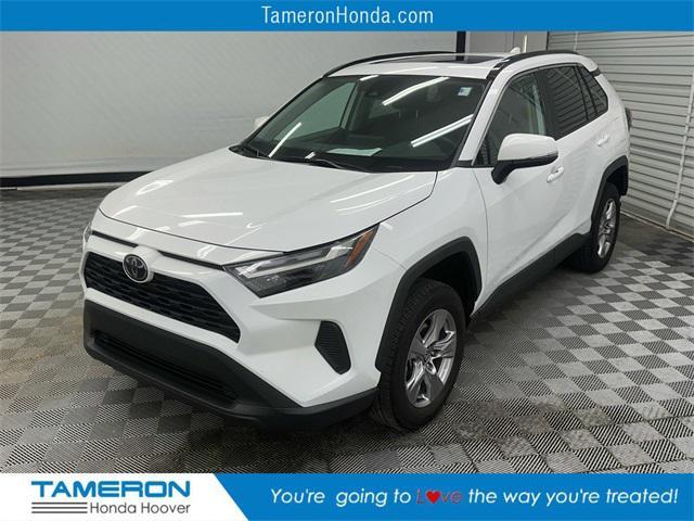2022 toyota rav4 xle