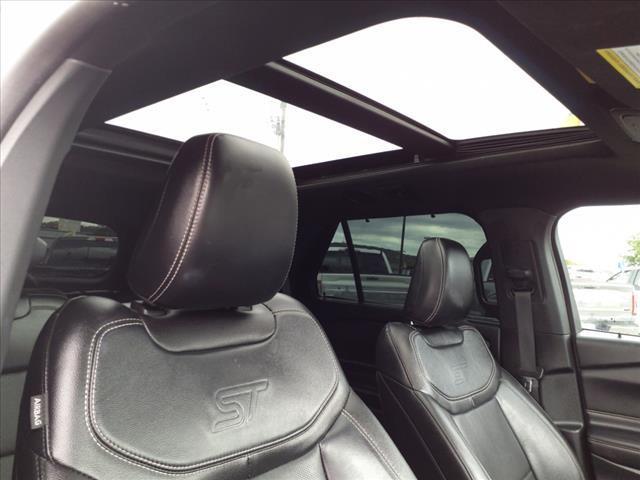 2021 ford explorer st