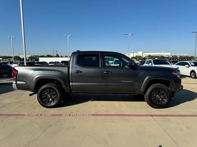 2023 toyota tacoma sr
