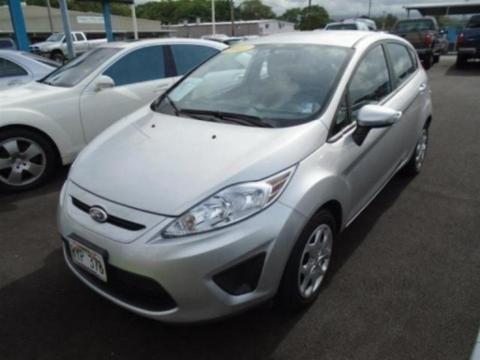 2013 ford fiesta 4 door hatchback for sale in hilo, hawaii