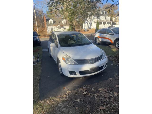 2008 nissan versa sl