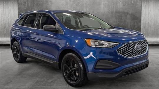 2023 ford edge se