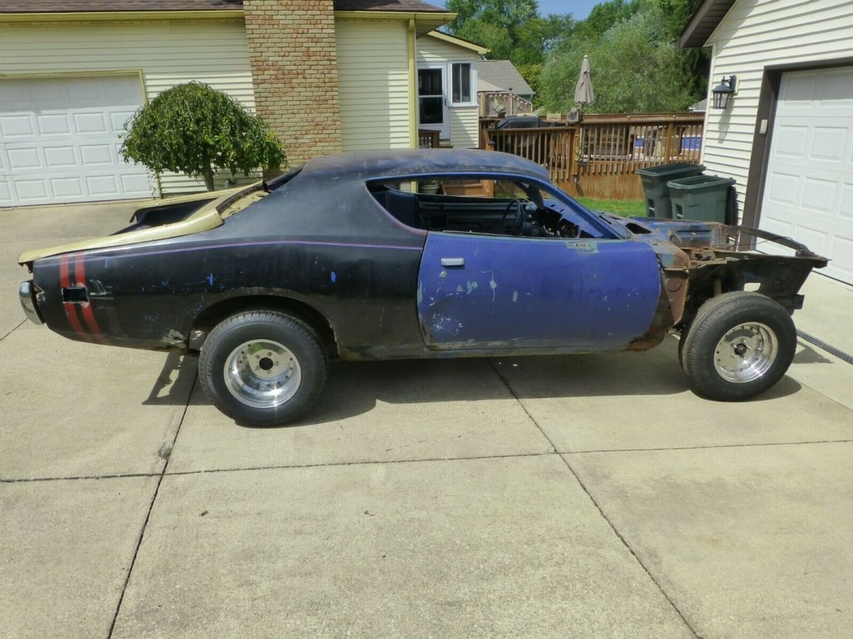 1971 dodge charger se body only, project car, clear title with fender tag