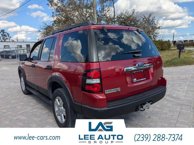 2006 ford explorer xlt