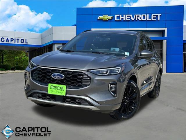 2023 ford escape st-line elite