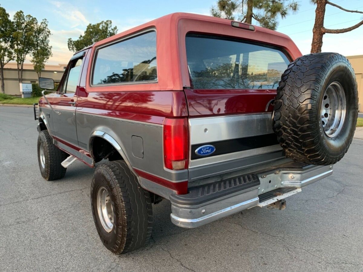 1993 ford bronco xlt 5.8....4x4.. !!!!
