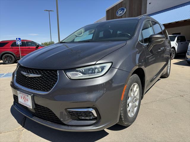 2022 chrysler pacifica touring l