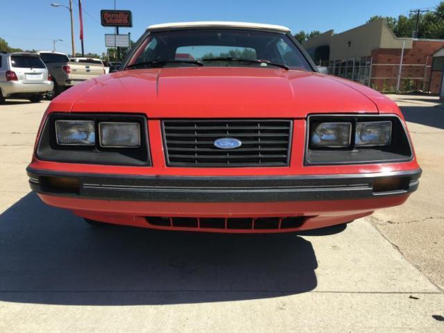 1983 ford mustang glx 2dr convertible automatic 3-speed rwd h6 3.8l gasoline