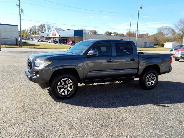 2023 toyota tacoma sr