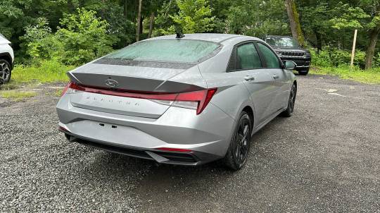2021 Hyundai Elantra