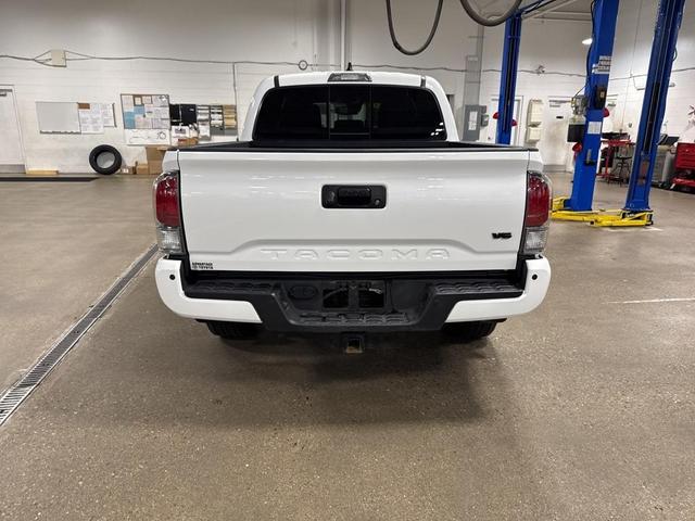 2023 toyota tacoma trd sport