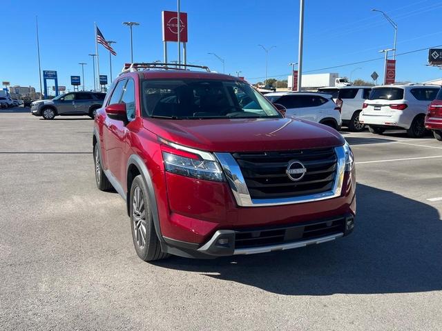 2022 nissan pathfinder sl