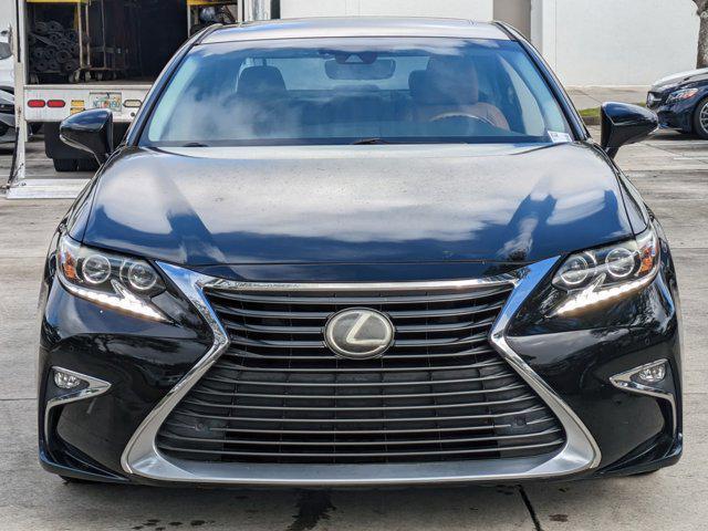 2017 lexus es 350 base