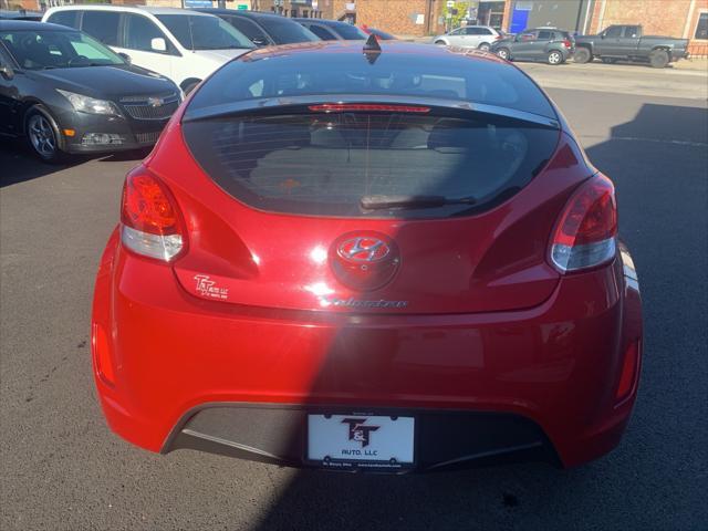 2017 hyundai veloster base